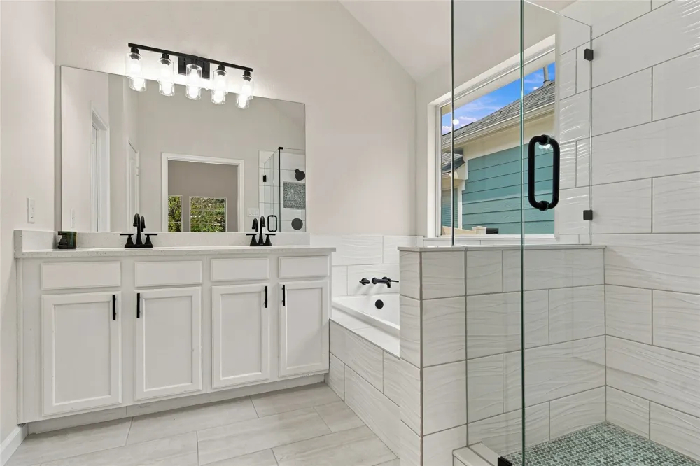 1401 Live Oak Lane Savannah, TX 76227