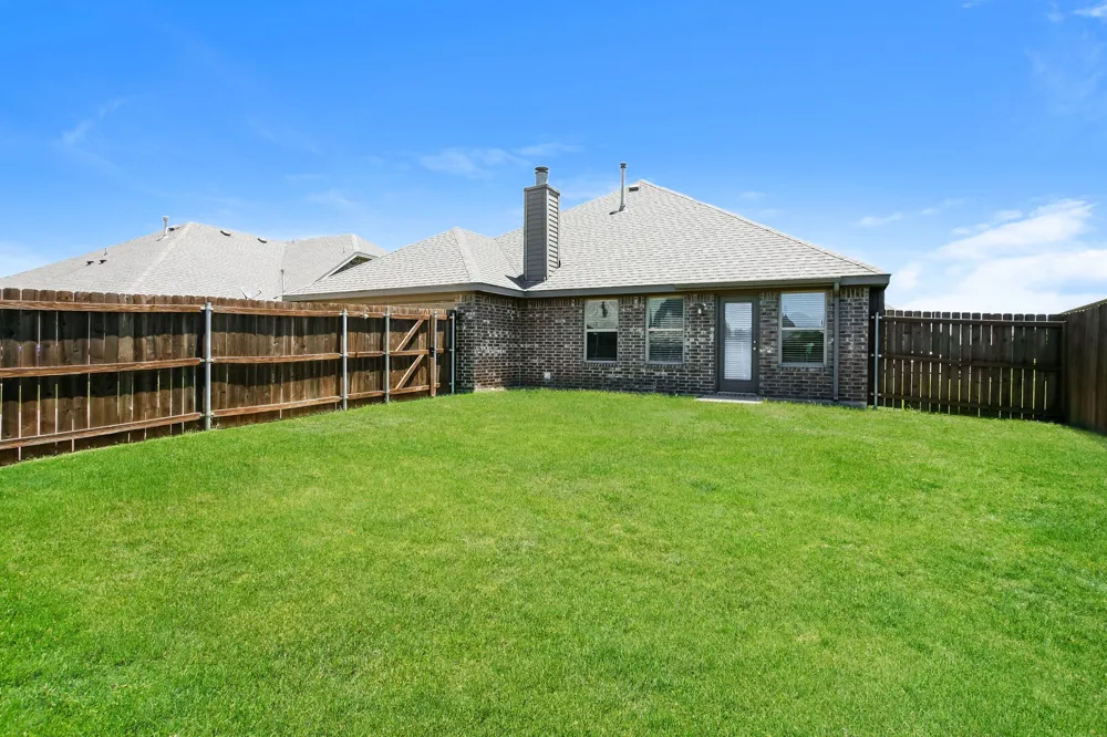 1108 Colonial Drive Royse City, TX 75189