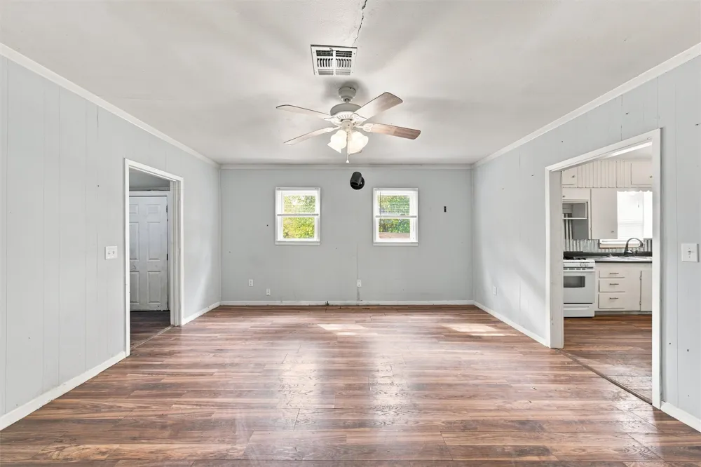 114 Avenue A Moody, TX 76557