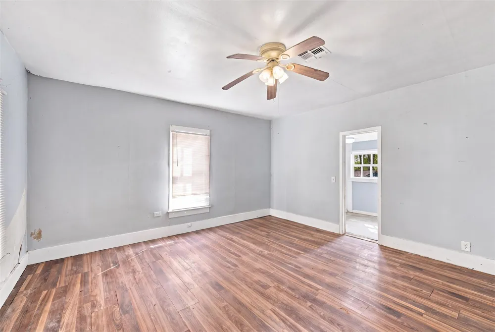 114 Avenue A Moody, TX 76557