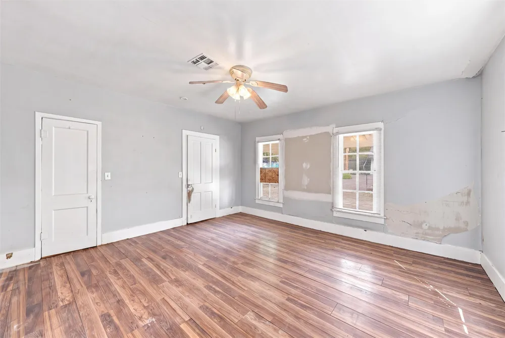 114 Avenue A Moody, TX 76557