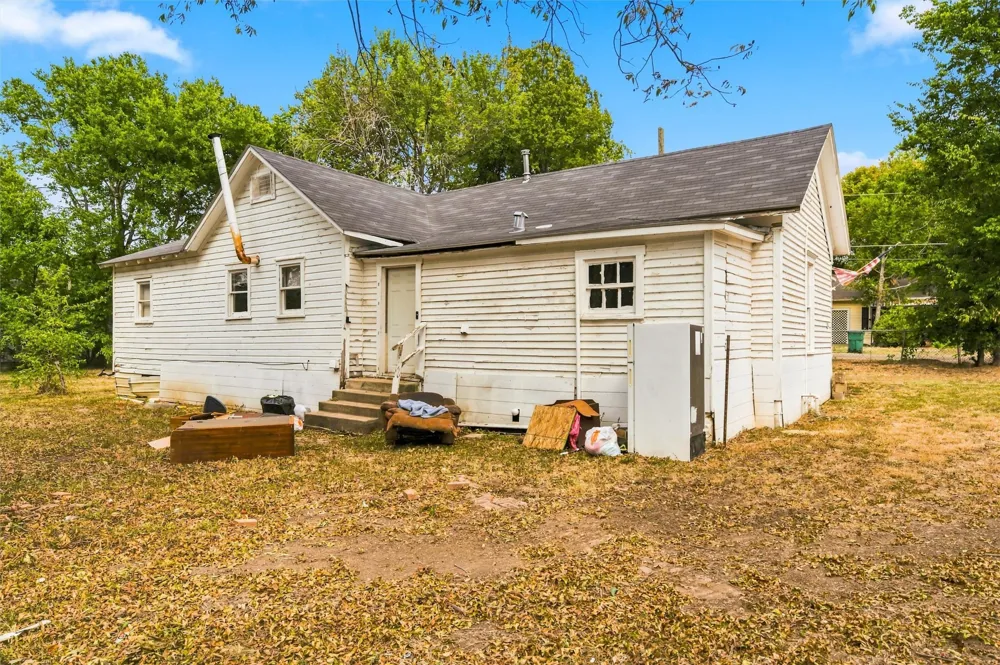 114 Avenue A Moody, TX 76557