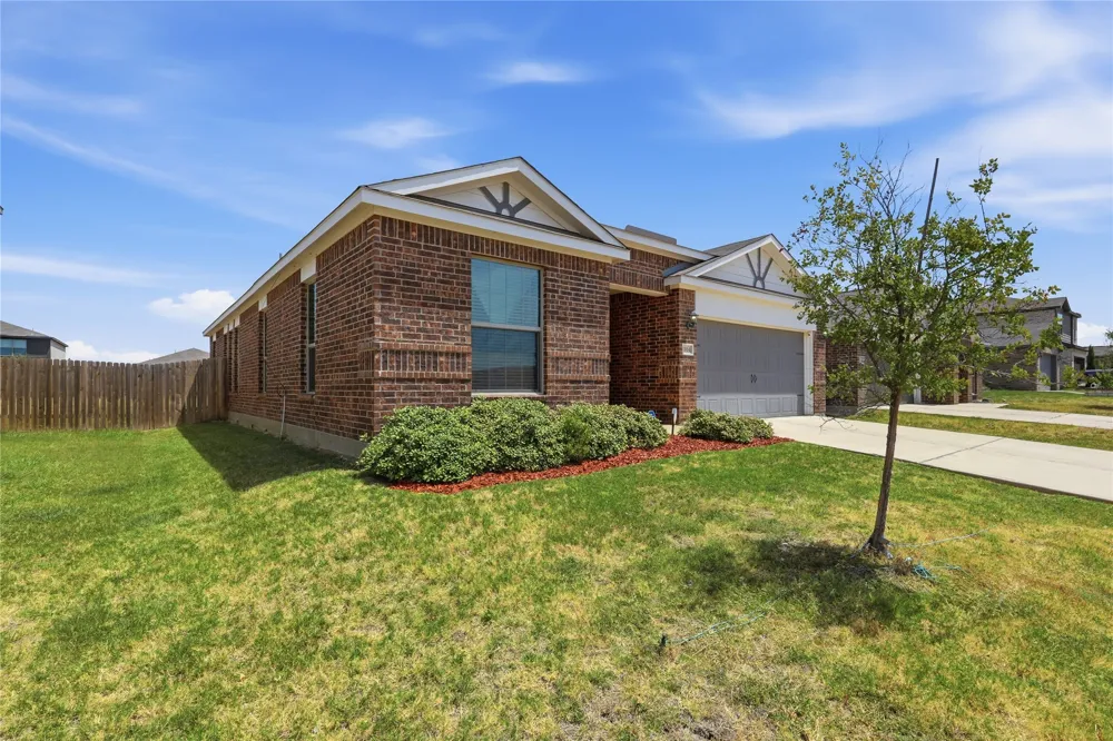 1934 Wooley Way Seagoville, TX 75159