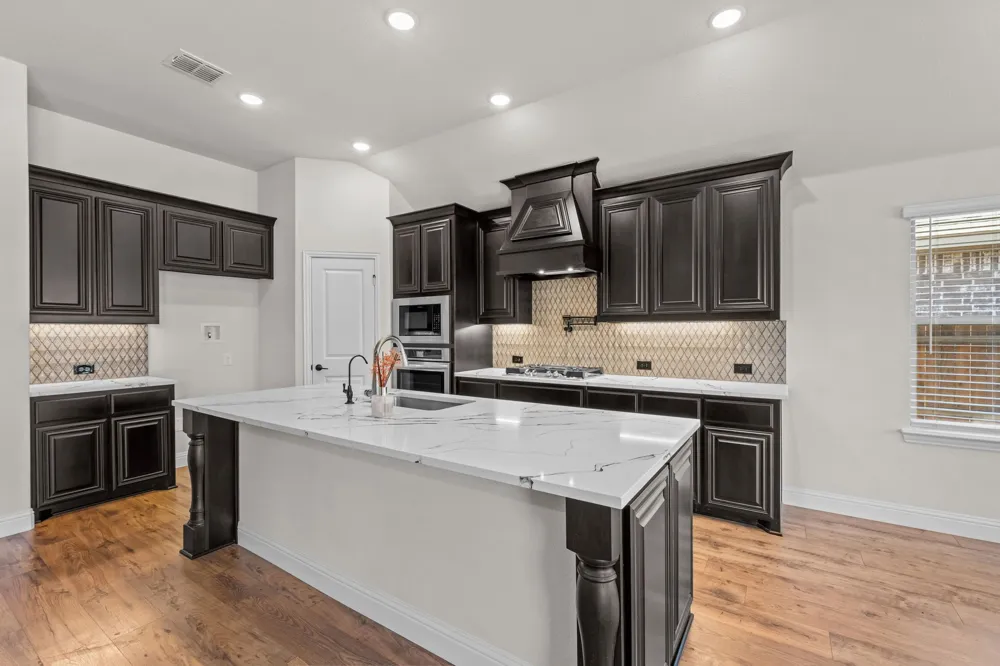 609 Pawprint Hollow Godley, TX 76044
