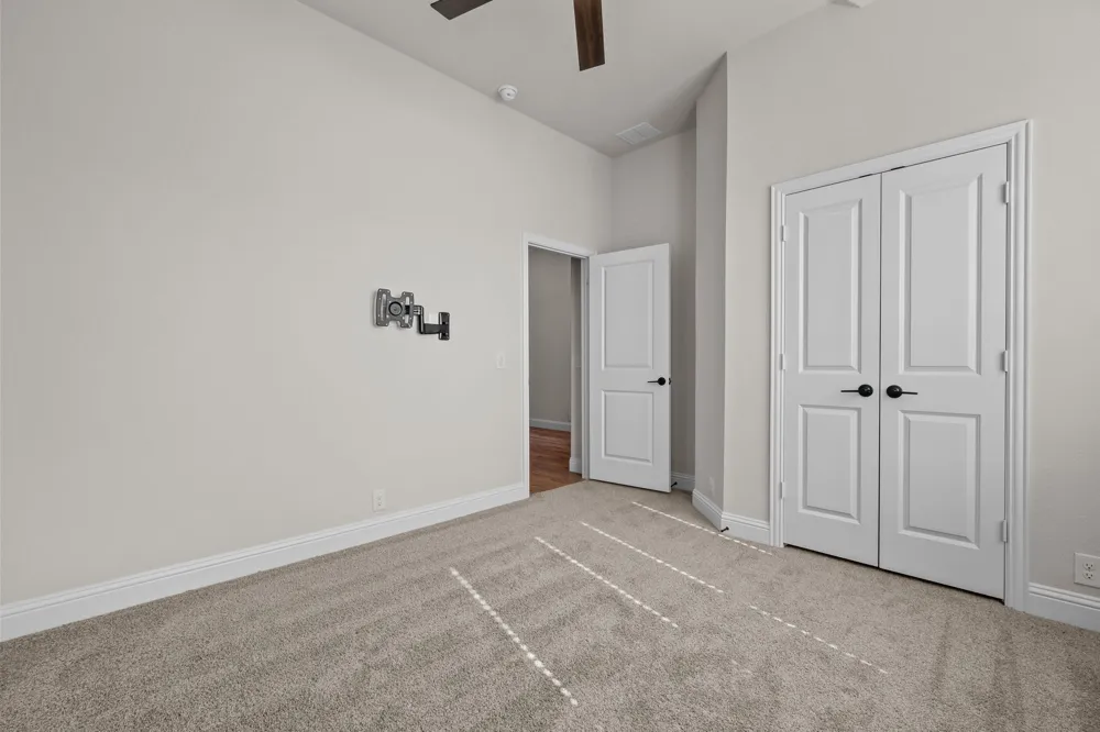 609 Pawprint Hollow Godley, TX 76044