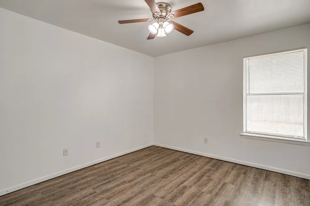 1421 5th Avenue Fort Worth, TX 76104