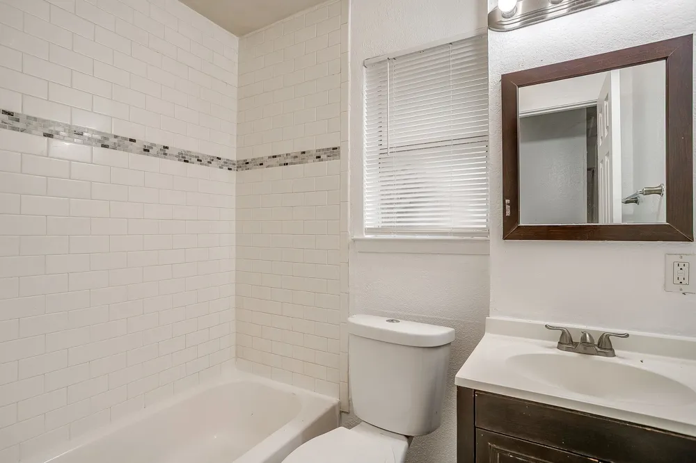 1421 5th Avenue Fort Worth, TX 76104