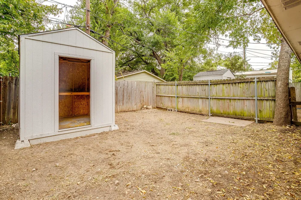1421 5th Avenue Fort Worth, TX 76104