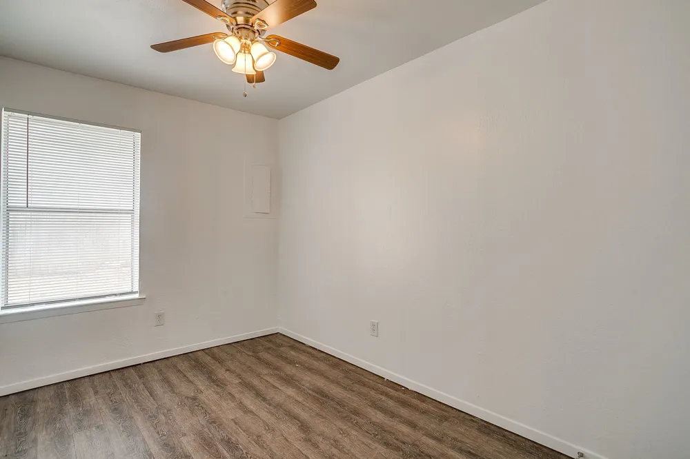 1421 5th Avenue Fort Worth, TX 76104