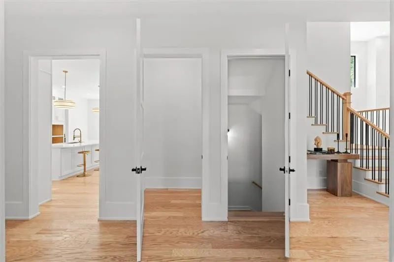 2242 Acworth Due West Road NW Acworth, GA 30101