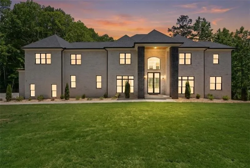 2242 Acworth Due West Road NW Acworth, GA 30101