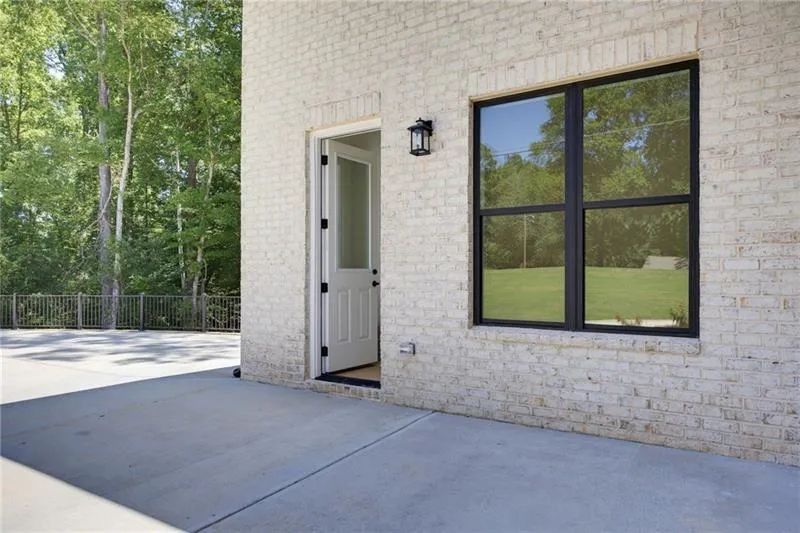 2242 Acworth Due West Road NW Acworth, GA 30101