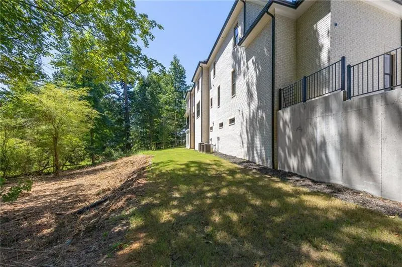 2242 Acworth Due West Road NW Acworth, GA 30101