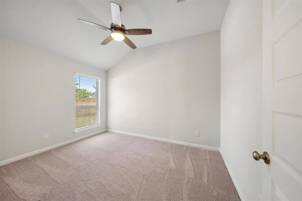 405 Elevation Avenue Montgomery, TX 77316