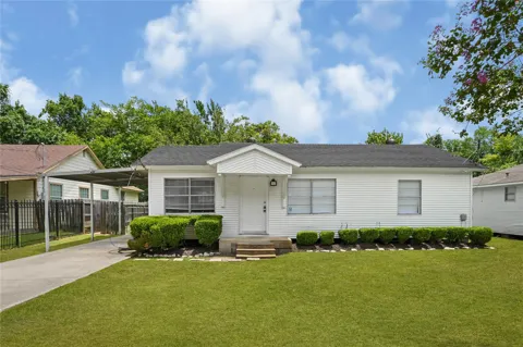 2607 Oleander Drive