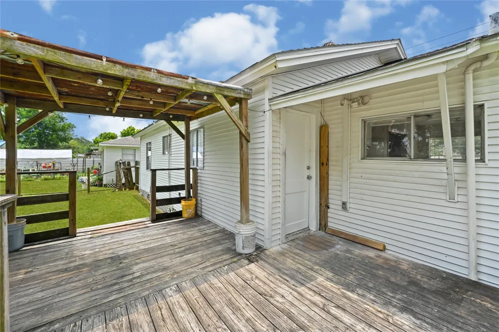 2607 Oleander Drive Pasadena, TX 77503