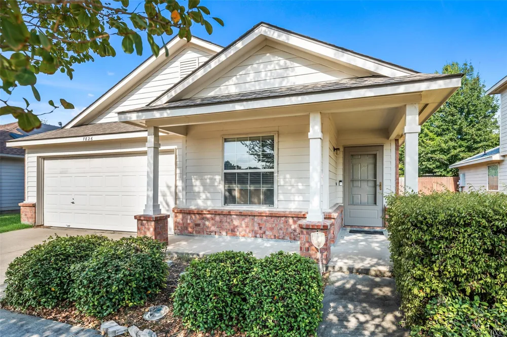 7826 Chervil Lane Baytown, TX 77521