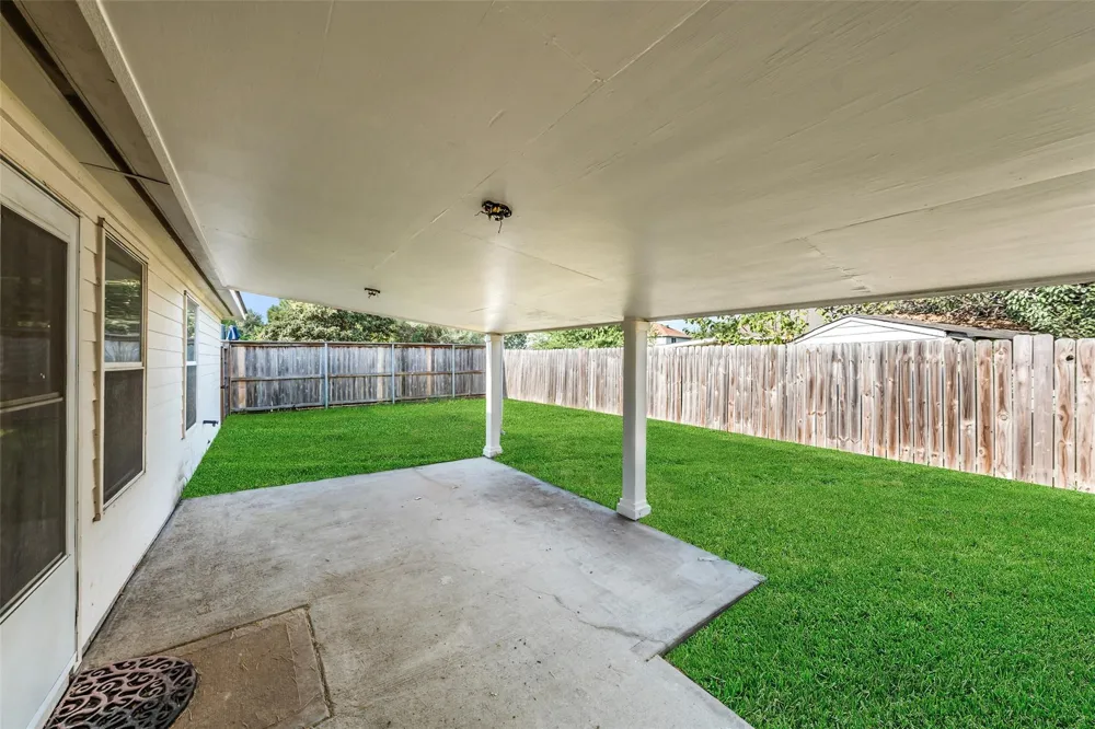 7826 Chervil Lane Baytown, TX 77521