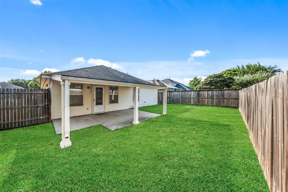 7826 Chervil Lane Baytown, TX 77521