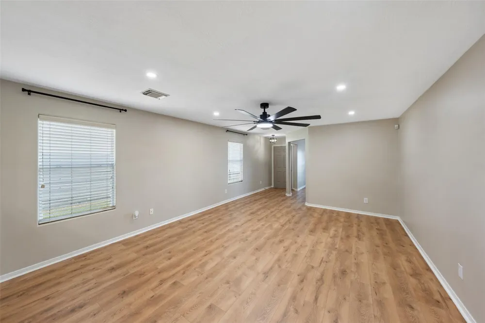 7826 Chervil Lane Baytown, TX 77521