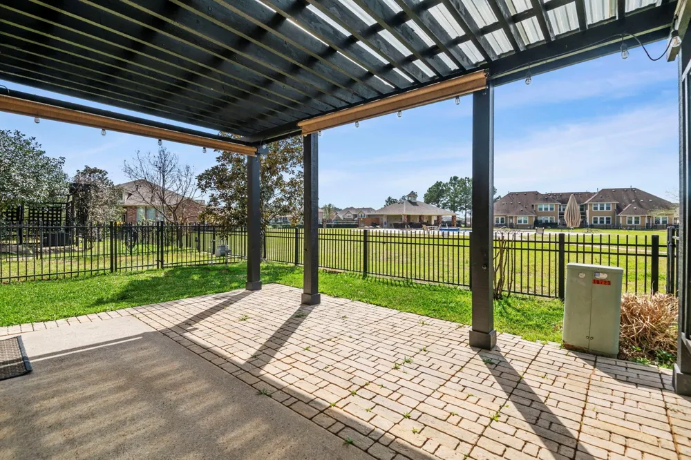 18723 Cypress Loch Drive Spring, TX 77379