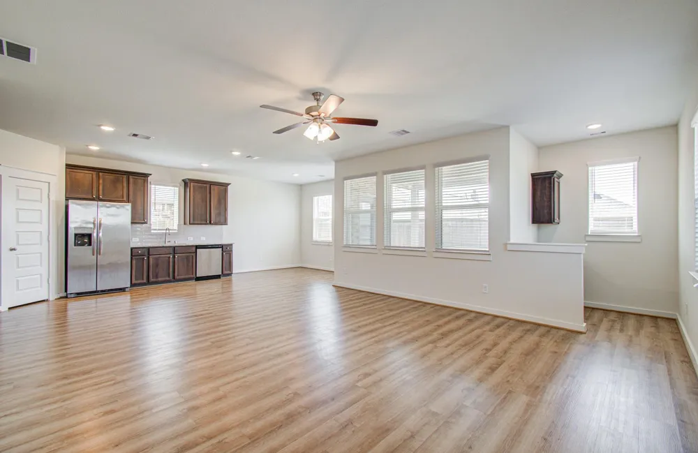 21239 Shore Bluff Drive Cypress, TX 77433