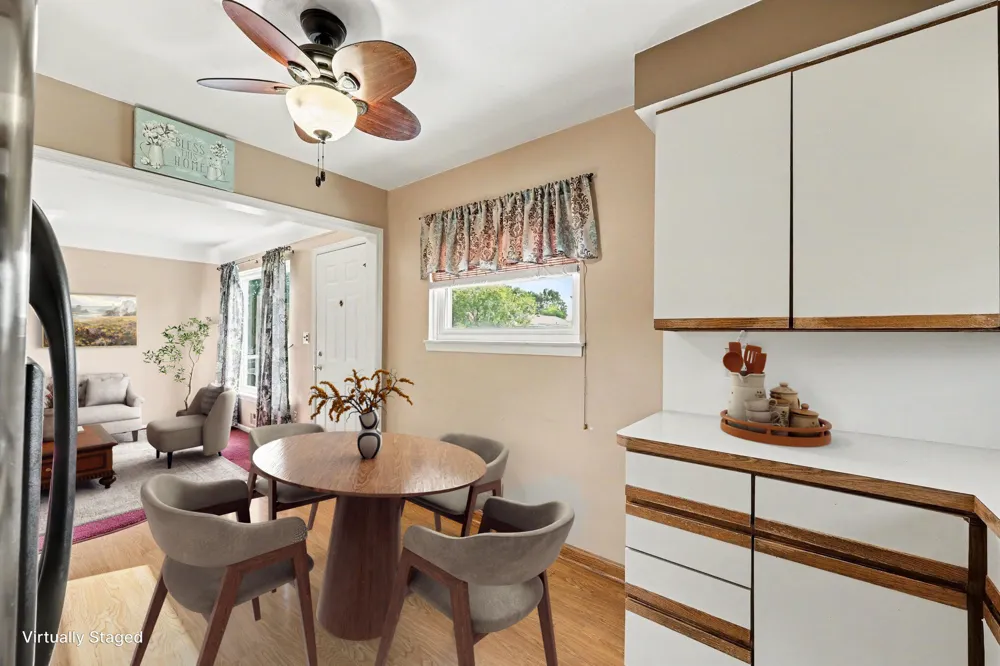 32011 Saint Margaret Saint Clair Shores, MI 48082
