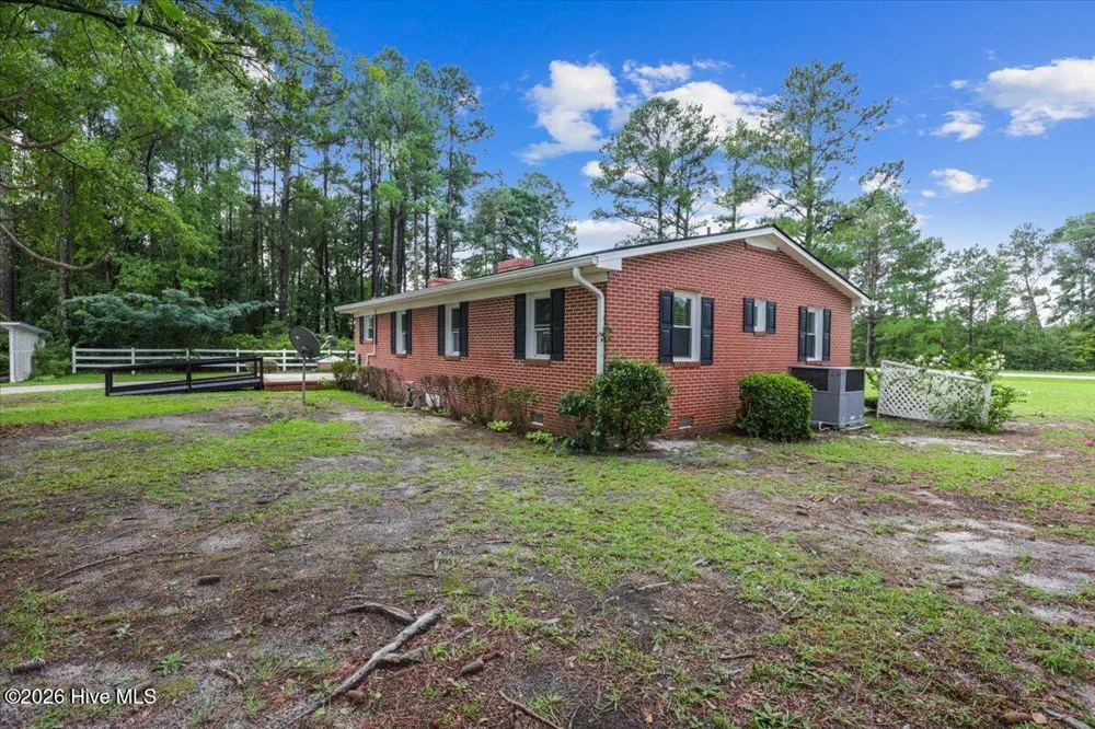 10229 NC-210 Autryville, NC 28318