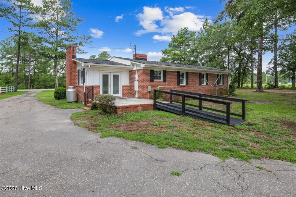 10229 NC-210 Autryville, NC 28318