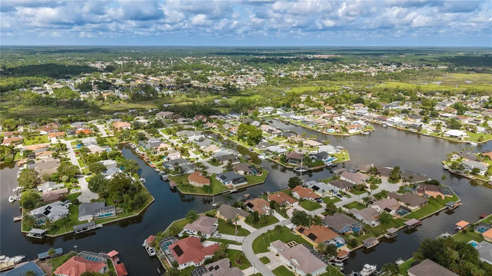 17 COLLINGTON COURT Palm Coast, FL 32137