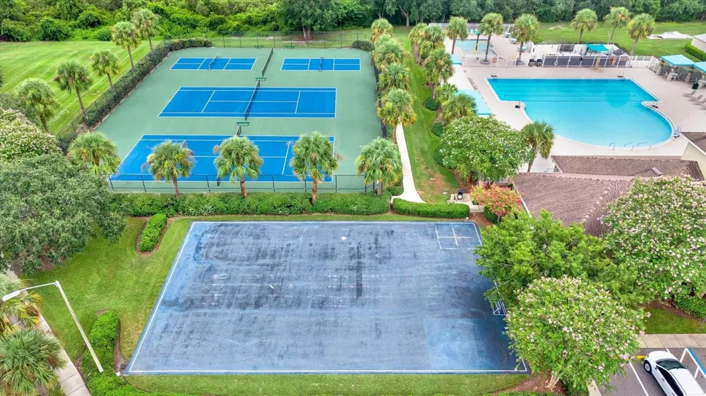19144 WEYMOUTH DRIVE Land O Lakes, FL 34638