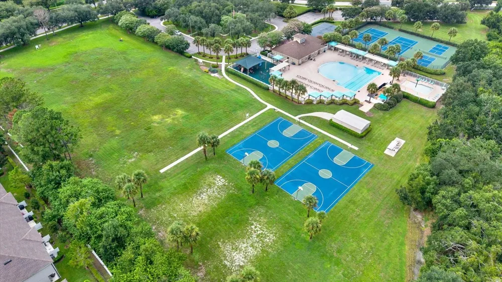 19144 WEYMOUTH DRIVE Land O Lakes, FL 34638