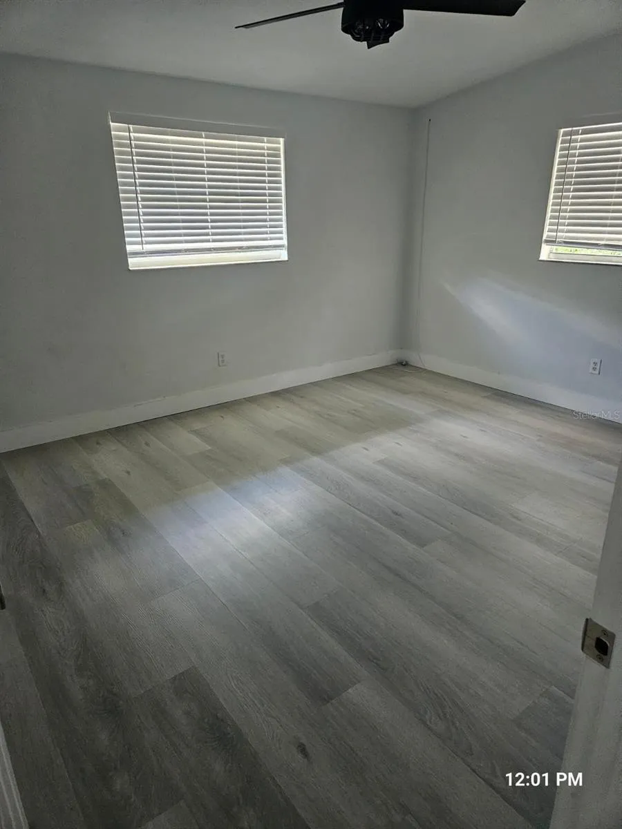 1953 W SKYLINE DR Clearwater, FL 33763