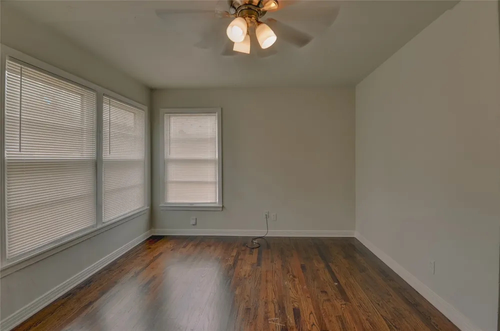 1100 Wade Hampton Street Benbrook, TX 76126