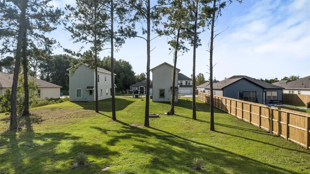 1044 Road 5203 Cleveland, TX 77327