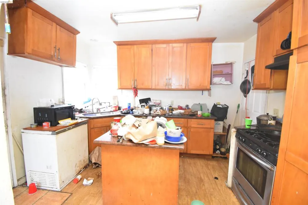 1922 Fairview St Berkeley, CA 94703