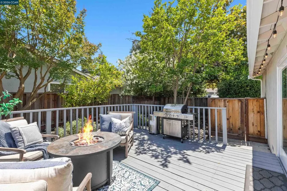 616 Minert Rd Walnut Creek, CA 94598