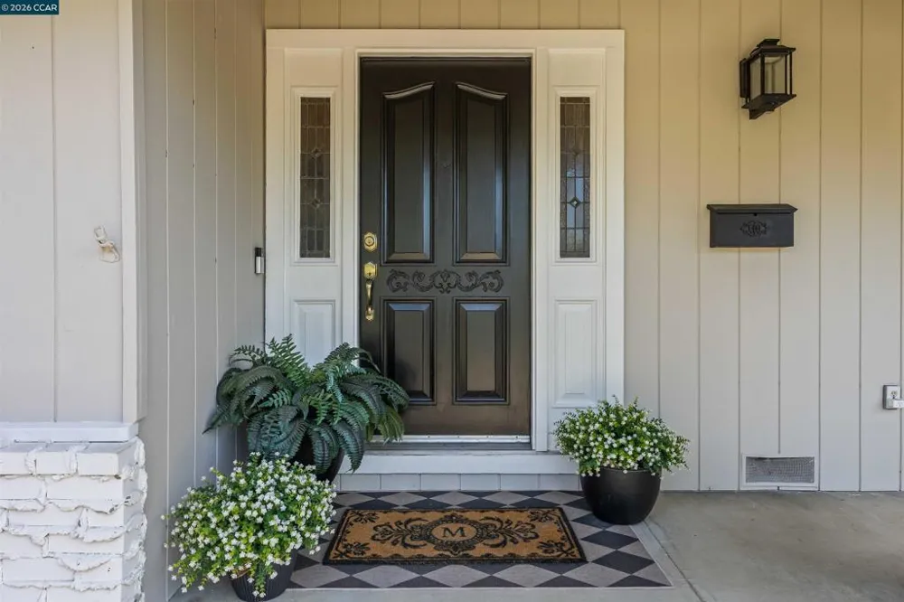 616 Minert Rd Walnut Creek, CA 94598