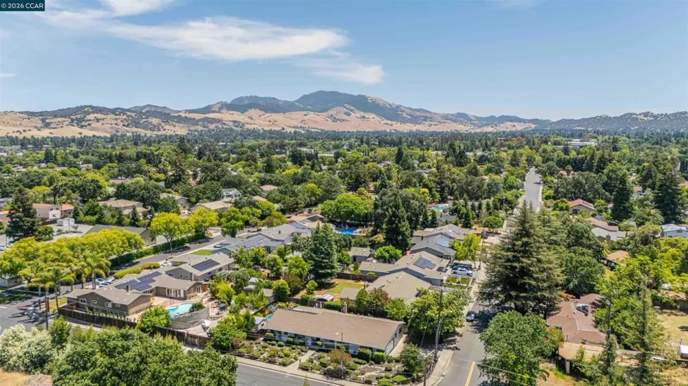 616 Minert Rd Walnut Creek, CA 94598