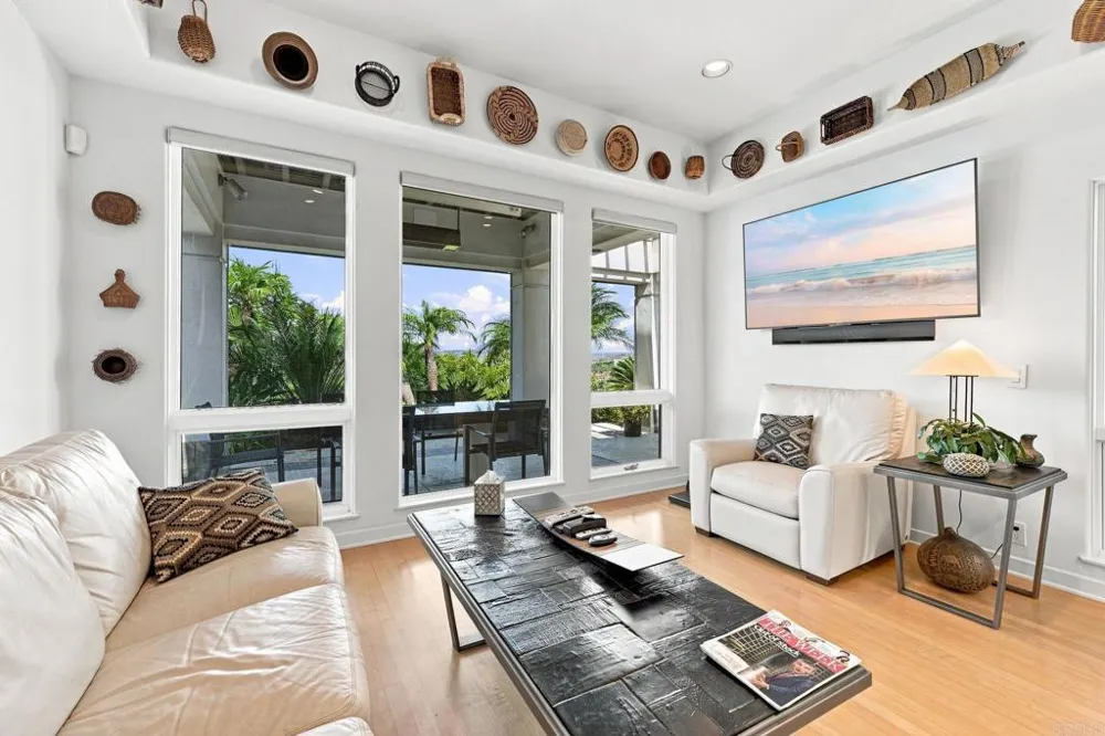30306 Via Maria Elena Bonsall, CA 92003