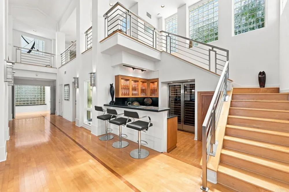30306 Via Maria Elena Bonsall, CA 92003