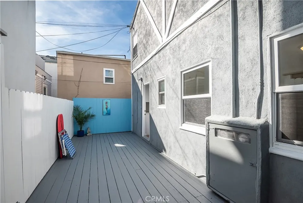 138 35th Street Hermosa Beach, CA 90254