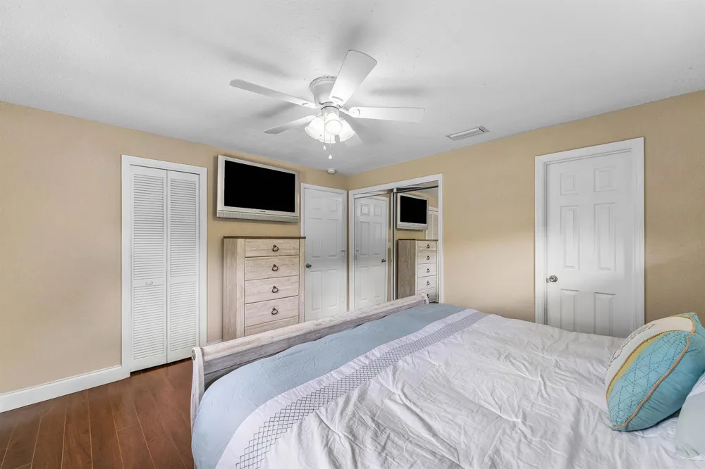 4025 NW 105TH AVENUE Coral Springs, FL 33065