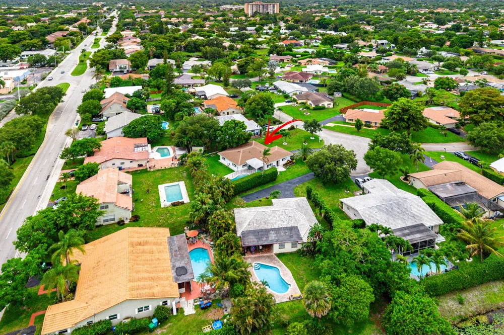 4025 NW 105TH AVENUE Coral Springs, FL 33065