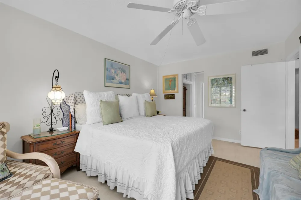 475 Tequesta Drive #16 Tequesta, FL 33469