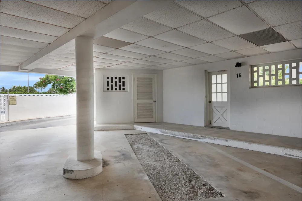 475 Tequesta Drive #16 Tequesta, FL 33469