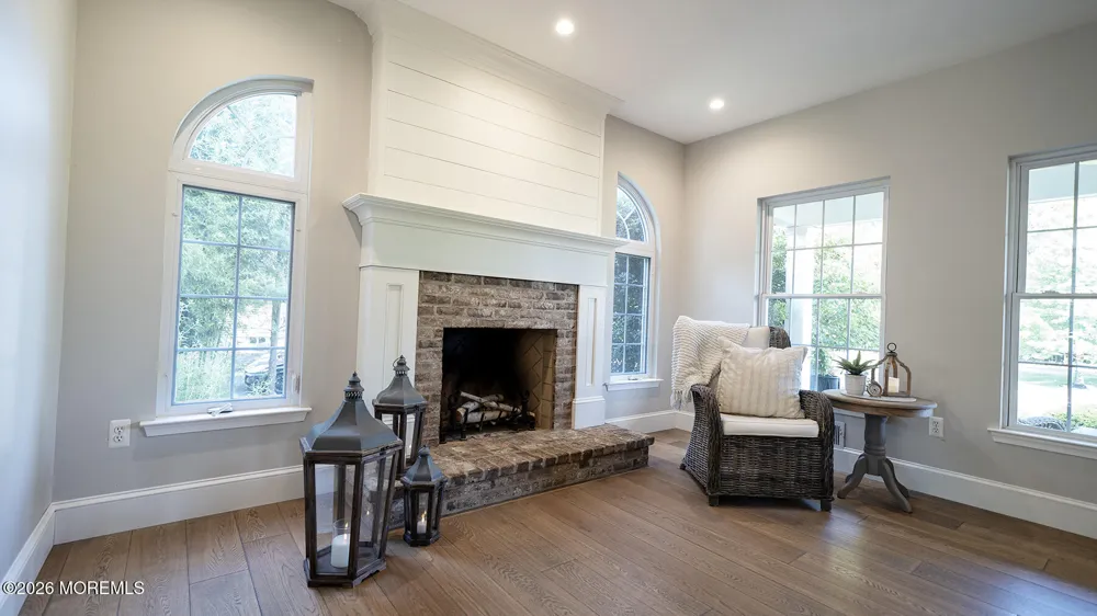 11 Topaz Drive Jackson, NJ 08527