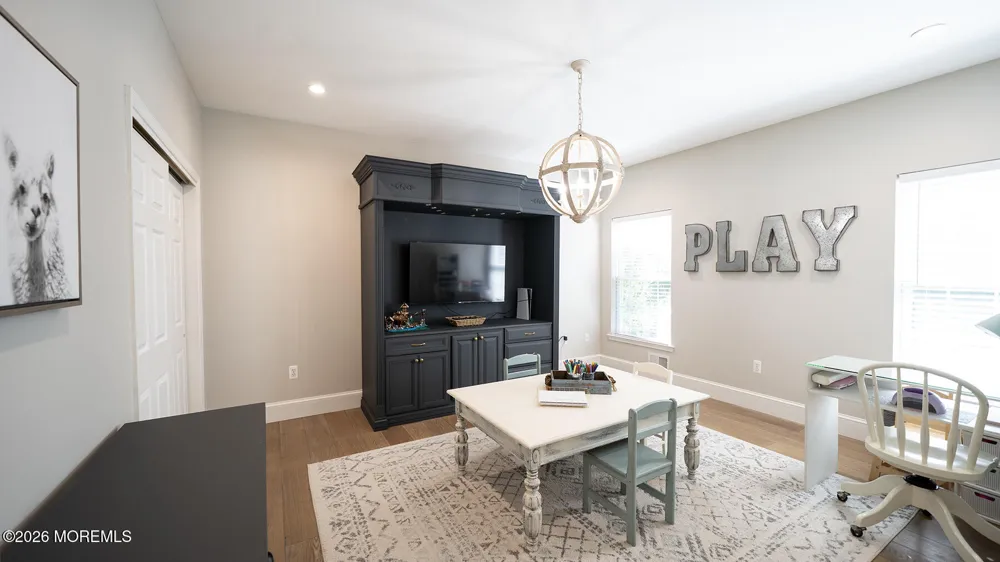 11 Topaz Drive Jackson, NJ 08527