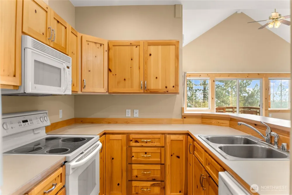 202 Cascadian Way #3 Winthrop, WA 98862