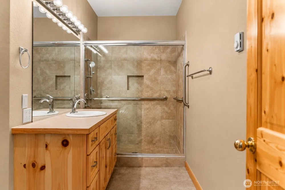 202 Cascadian Way #3 Winthrop, WA 98862